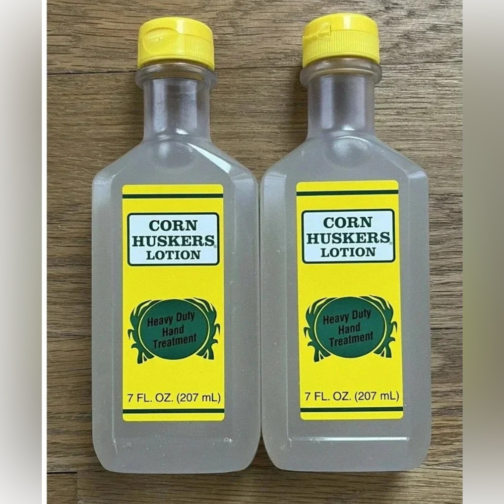 2 bottles of Corn Huskers Lotion NEW